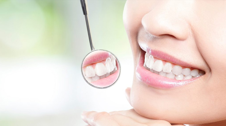 Dangers Of Teeth Whitening Strips